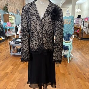 Adrianna Papell Black and Cream Skirt and Jacket Set Size 12